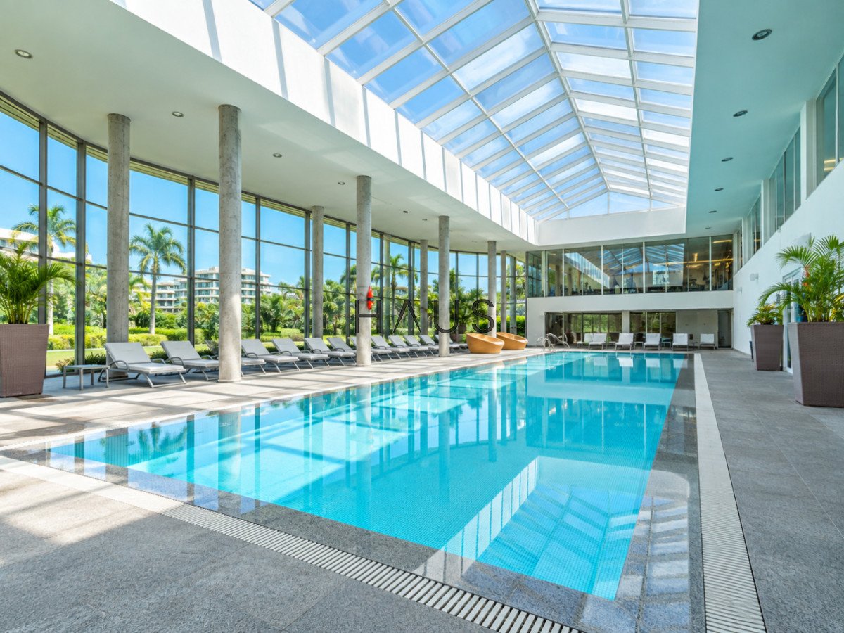 Apartamento ID.375 - Venta y Alquiler Apartamento 2 dormitorios 3 baños Torre Aquarela Punta del Este