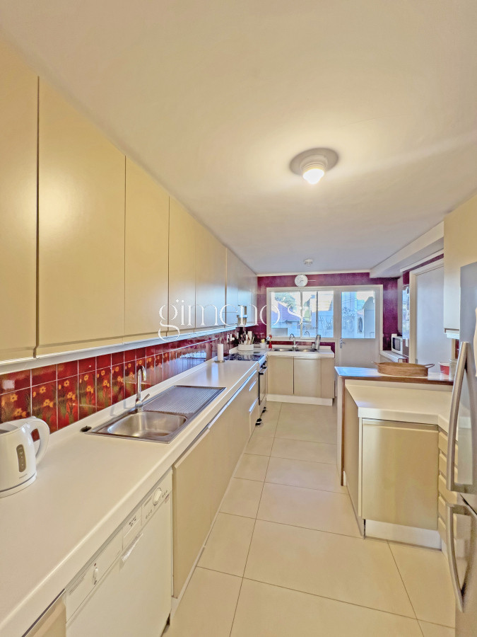 Apartamento ID.669 - VENTA APARTAMENTO 3 DORMITORIOS PUERTO PUNTA DEL ESTE