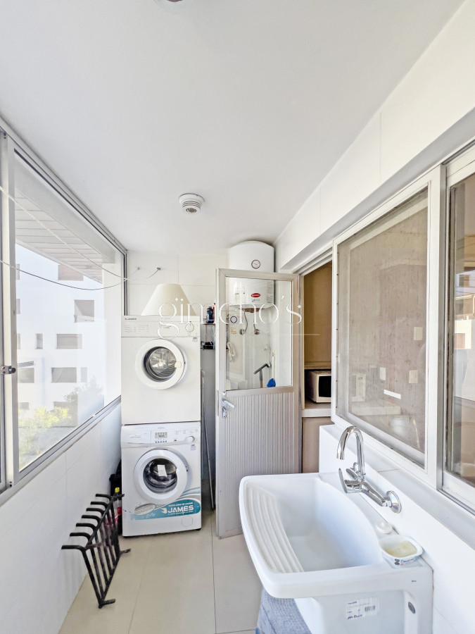 Apartamento ID.669 - VENTA APARTAMENTO 3 DORMITORIOS PUERTO PUNTA DEL ESTE