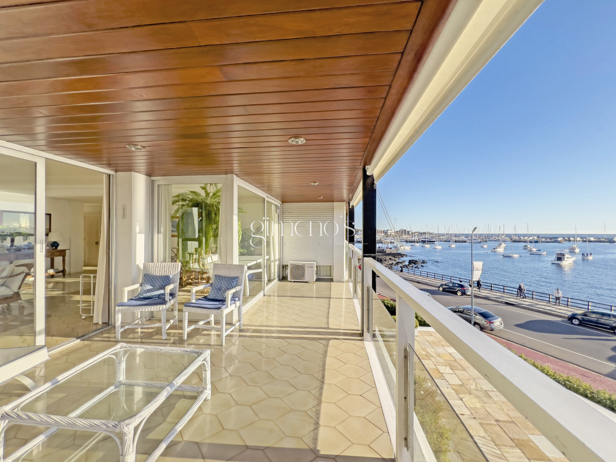 Apartamento ID.669 - VENTA APARTAMENTO 3 DORMITORIOS PUERTO PUNTA DEL ESTE