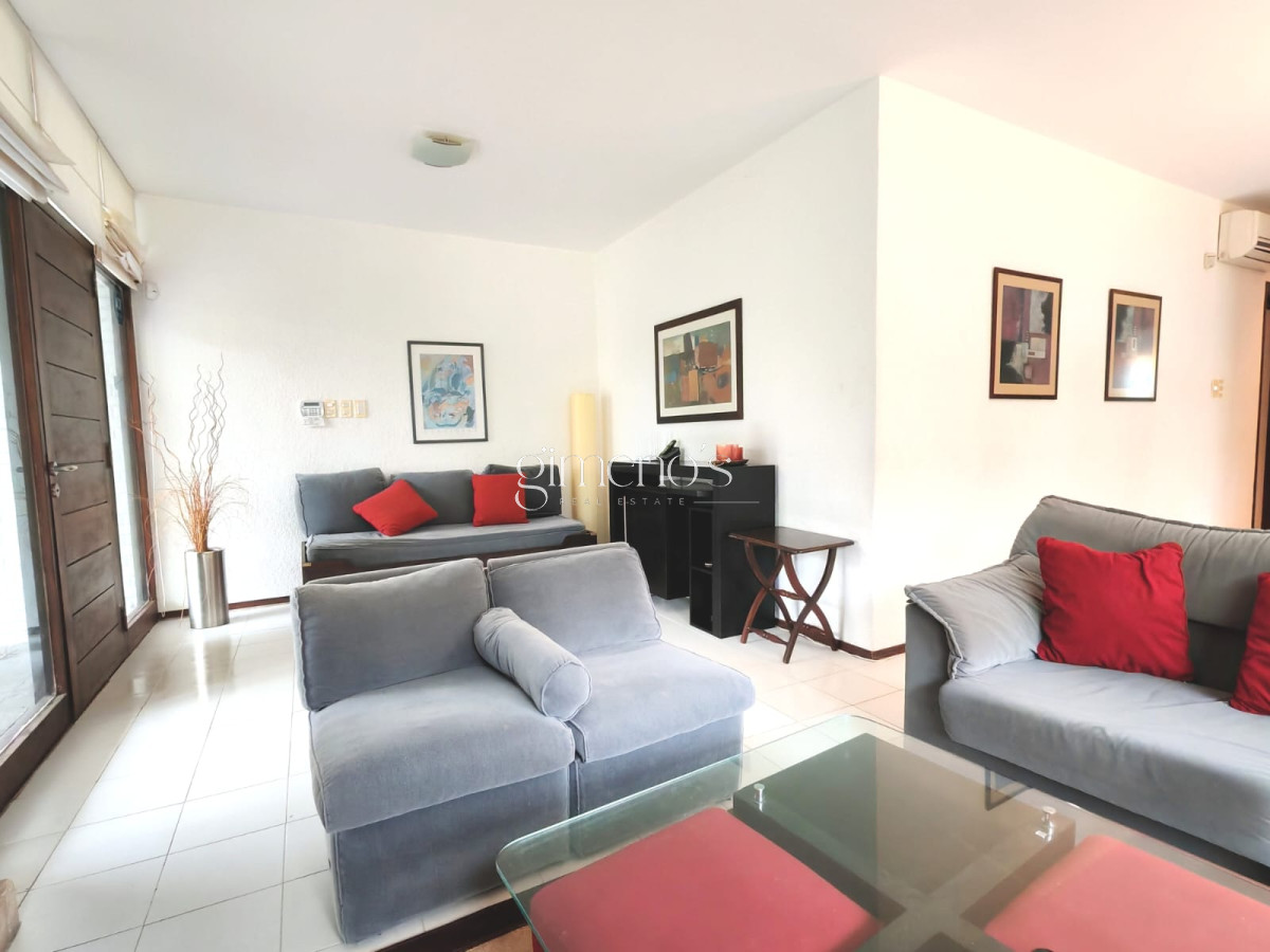 Casa ID.338 - Casa en Alquiler Anual - Punta del Este