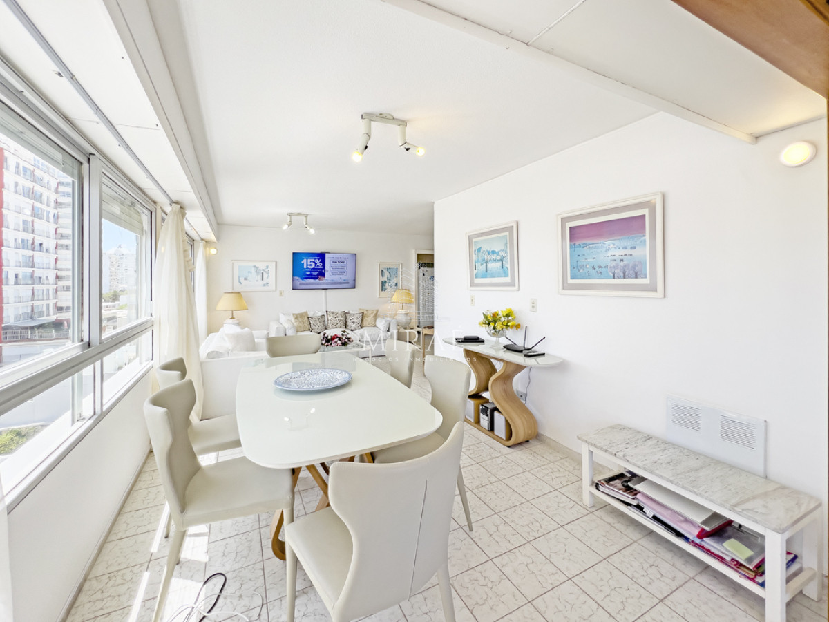 Apartamento ID.203 - Departamento 2 dormitorios Península Punta del Este