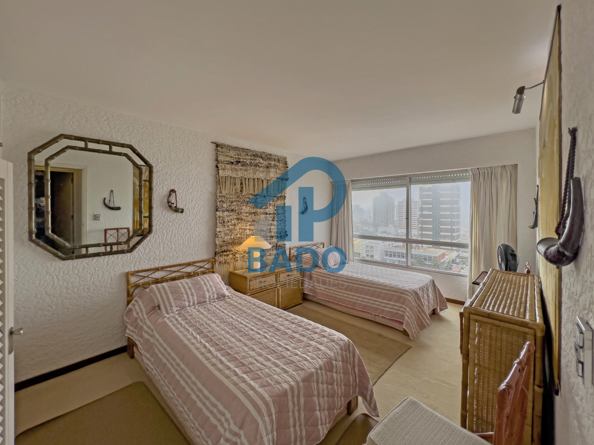 Apartamento ID.101 - ALQUILER APTO 3 DORMITORIOS PENINSULA PUNTA DEL ESTE
