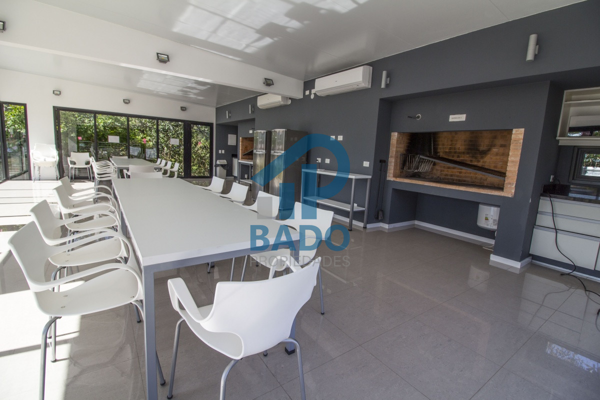 Apartamento ID.102 - Edificio Tiziano - Alquiler Temporada Apartamento 1 dormitorio Edificio Tiziano