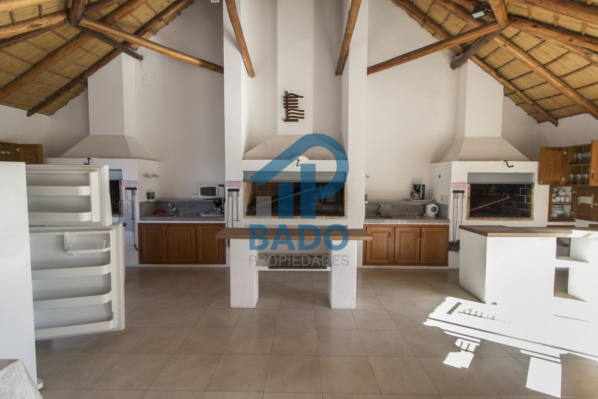 Apartamento ID.56 - Apartamento 2 Dormitorios Playa brava  Punta del Este