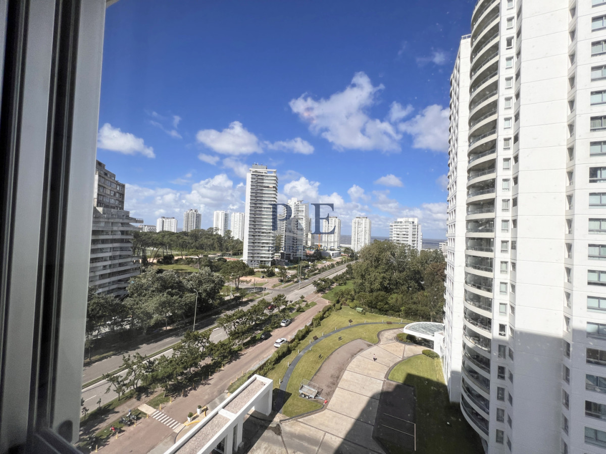 Amplio apartamento en venta! - Imagen 21