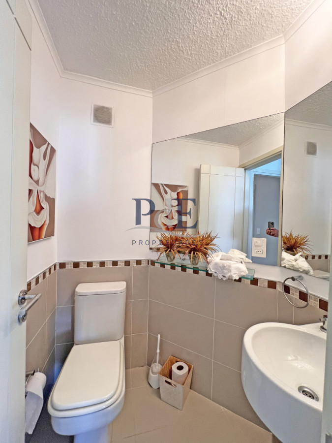 Amplio apartamento en venta! - Imagen 24