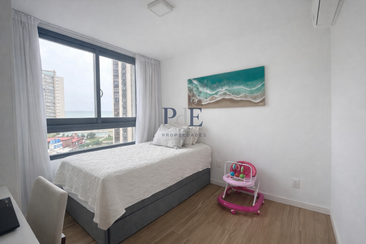 En venta 2 dormitorios con vista al mar - Imagen 13
