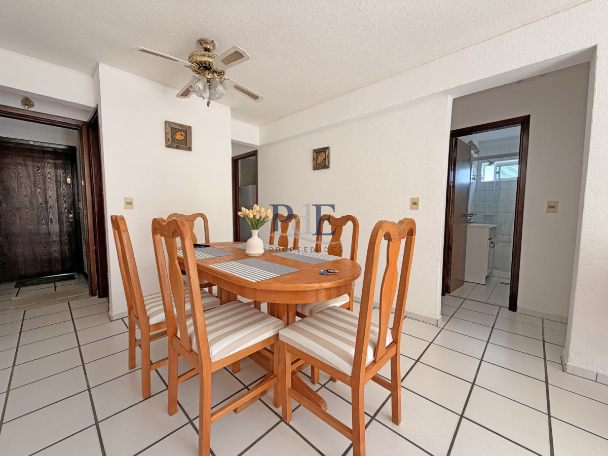 Apartamento en venta | 2 dormitorios + 2 baños | Punta del Este a mts Plaza México - Imagen 3