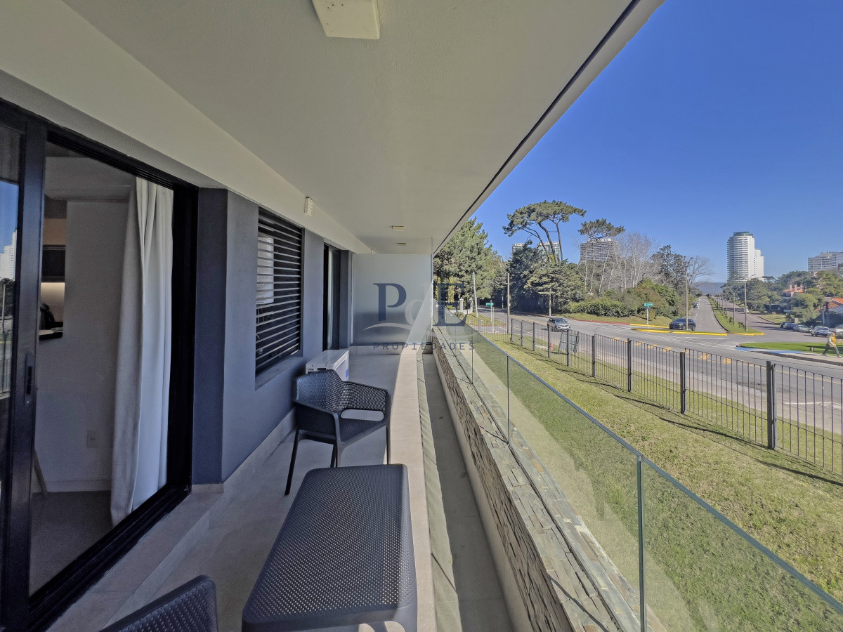 Alquiler Temporada Apartamento 1 dormitorio Edificio Tiziano - Imagen 4