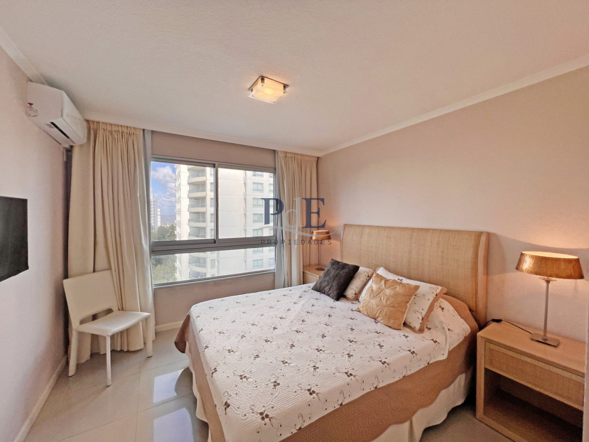 Amplio apartamento en venta! - Imagen 12