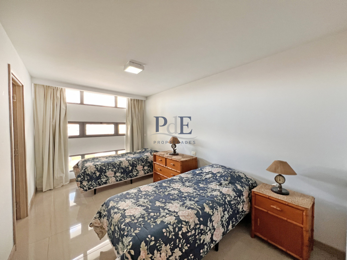 Apartamento en venta y alquiler anual 2 dormitorios Torre Onix - Imagen 8