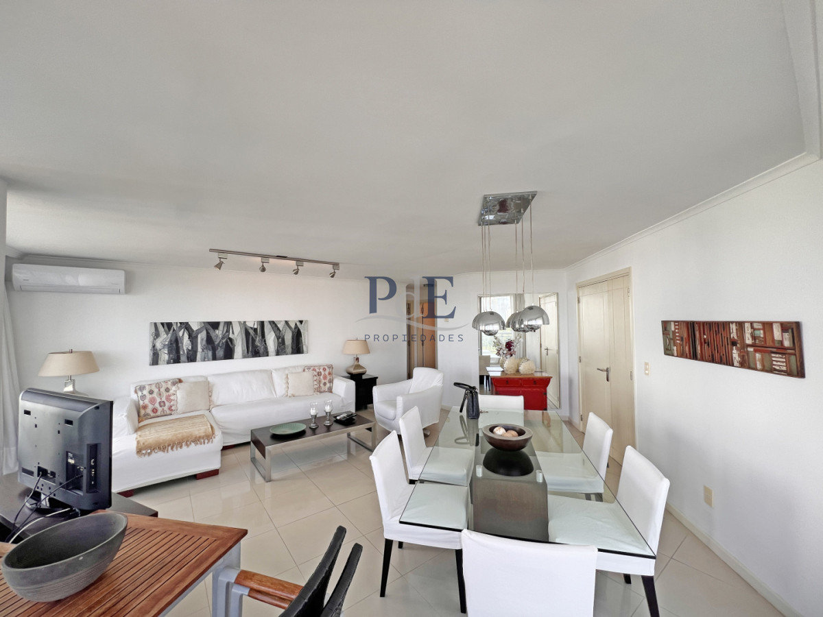 Amplio apartamento en venta! - Imagen 2