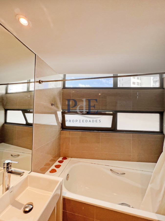 Apartamento en venta y alquiler anual 2 dormitorios Torre Onix - Imagen 10