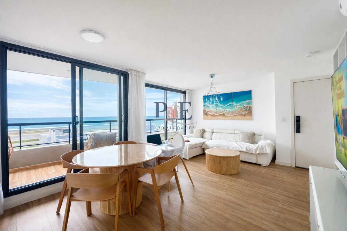 En venta 2 dormitorios con vista al mar