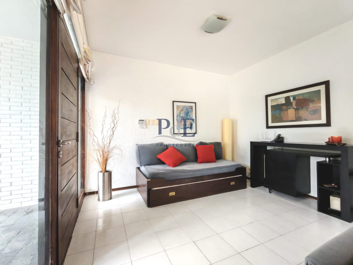 Casa de 3 Dormitorios con Excelente Ubicación. Punta del Este. - Imagen 16