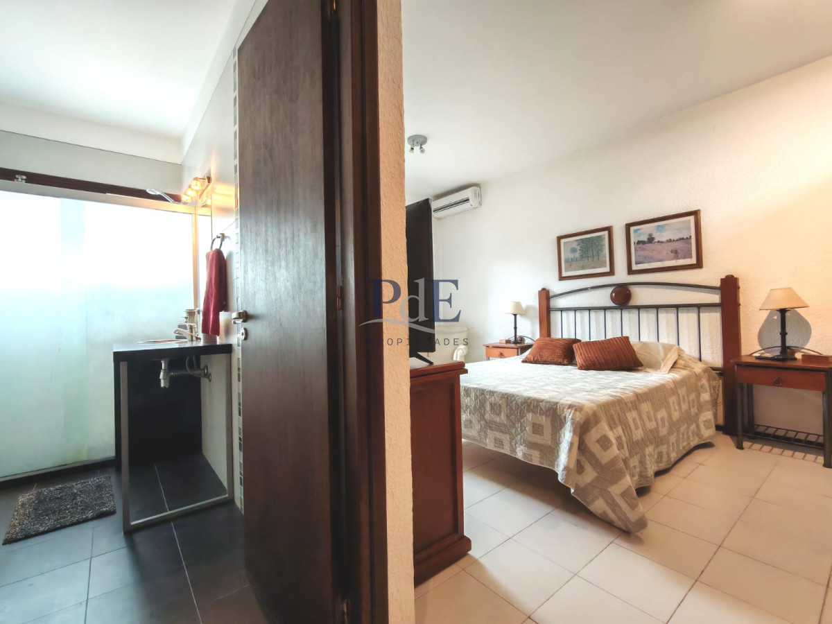 Casa de 3 Dormitorios con Excelente Ubicación. Punta del Este. - Imagen 22