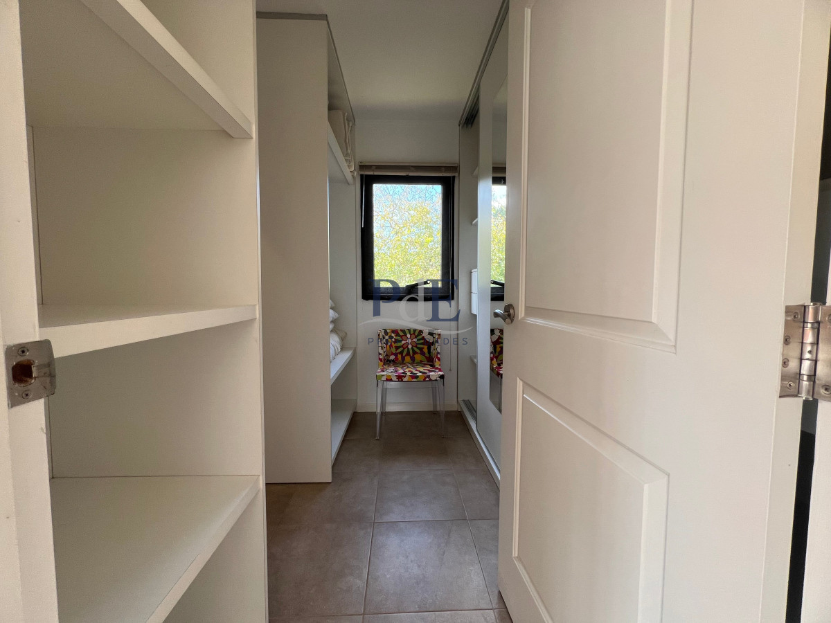 Venta de casa 2 dormitorios en Barrio privado. Pinares. - Imagen 21