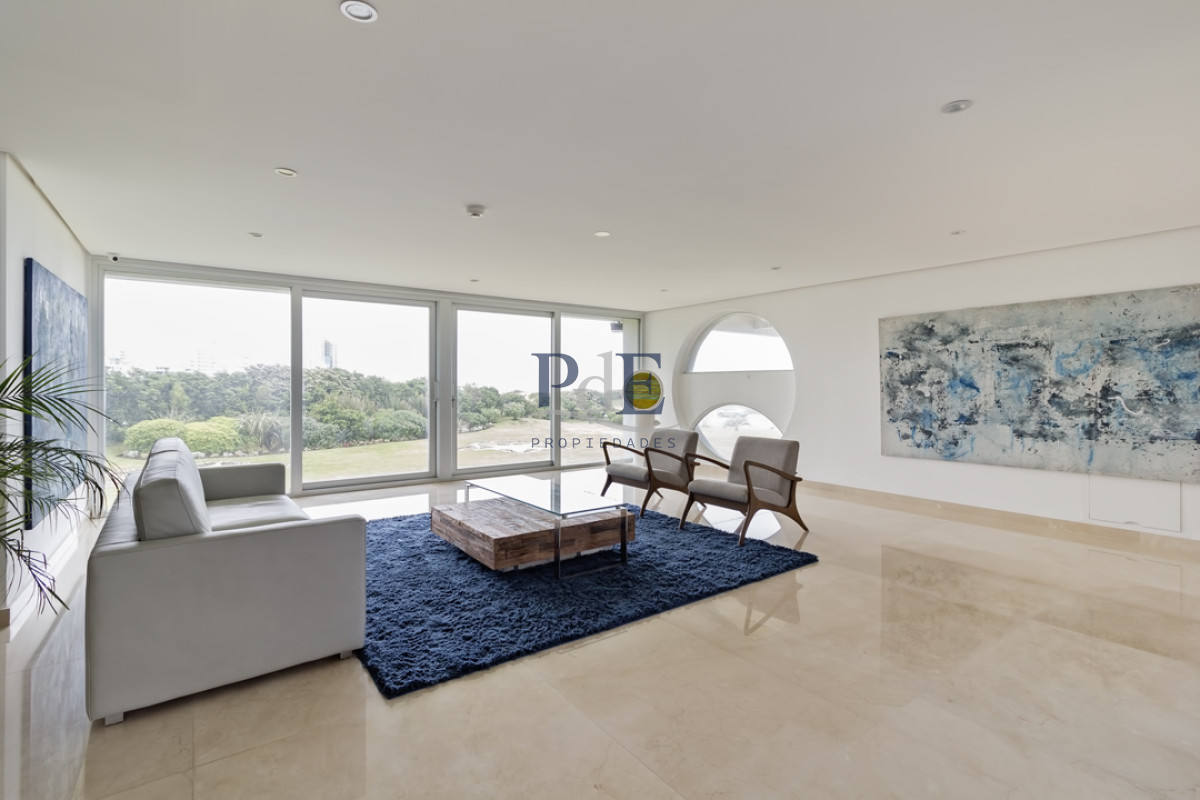 Frente al mar, reciclado en torre de gran categoría en venta!!  - Imagen 56