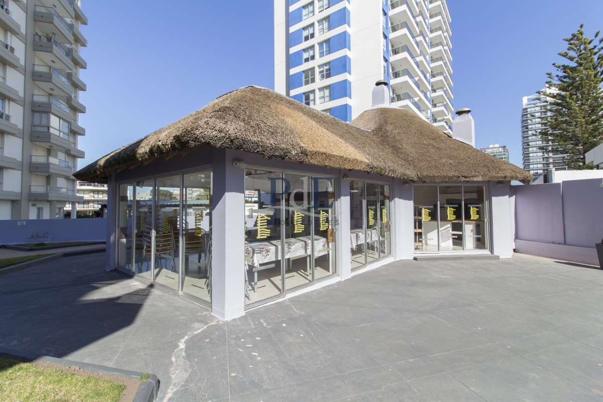 Apartamento en venta en Brava Punta del Este, 2 dormitorios, 2 baños - Imagen 32