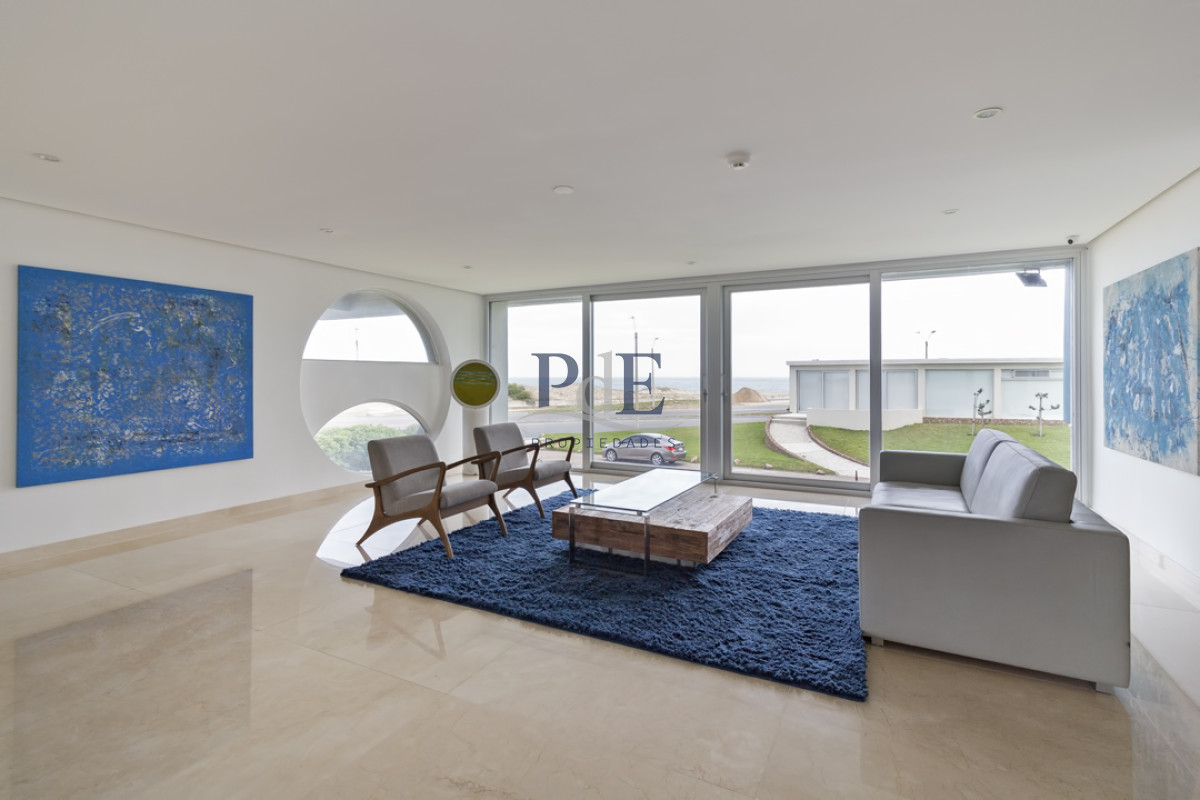Frente al mar, reciclado en torre de gran categoría en venta!!  - Imagen 53