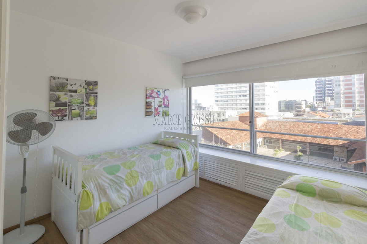 Apartamento ID.37 - Apartamento en venta en Península Punta del Este, 2 dormitorios, 2 baños