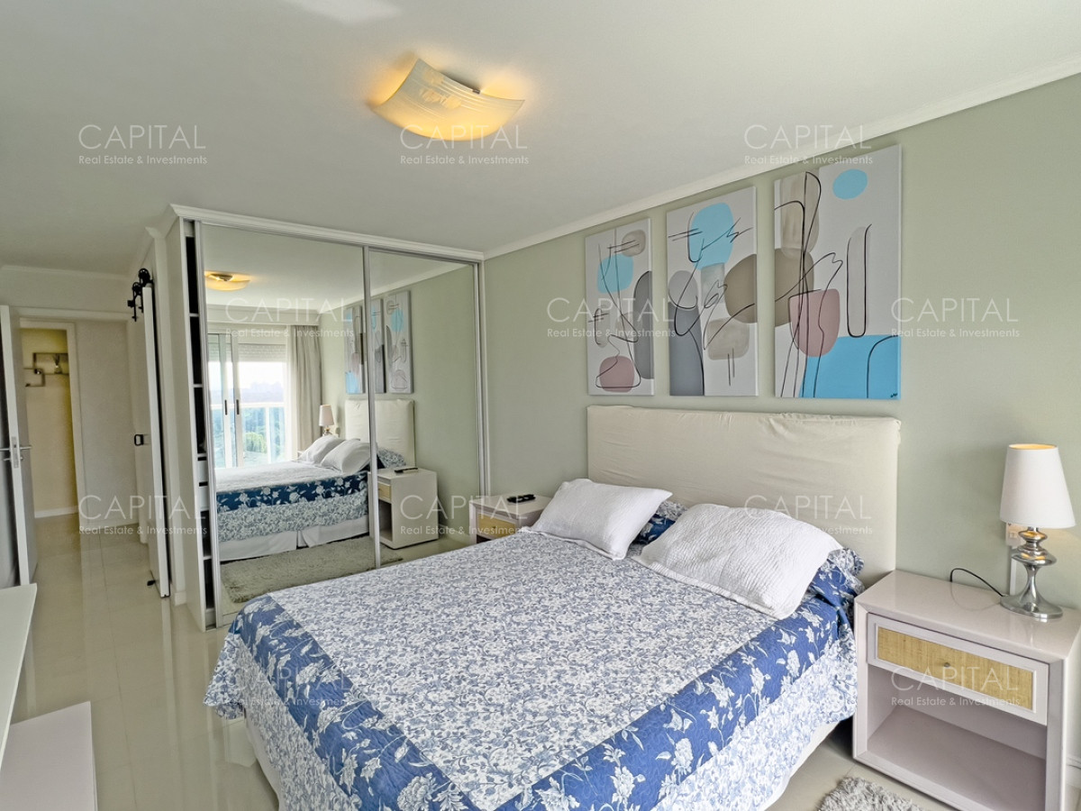 Apartamento ID.36932 - Apartamento en venta y alquiler en Mansa Punta del Este, 2 dormitorios, 3 baños