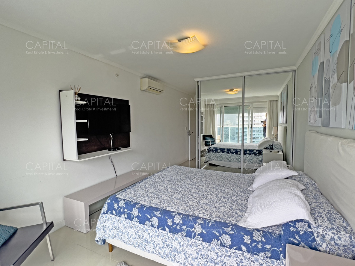 Apartamento ID.36932 - Apartamento en venta y alquiler en Mansa Punta del Este, 2 dormitorios, 3 baños