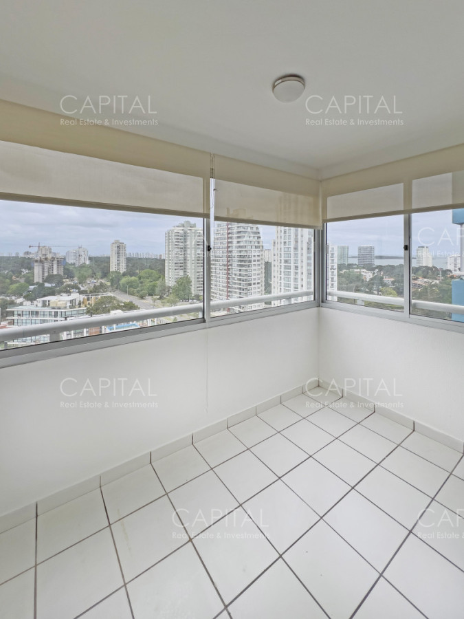Apartamento ID.40521 - VENTA APARTAMENTO 3 DORMITORIOS EDIFICIO LEBLON PUNTA DEL ESTE