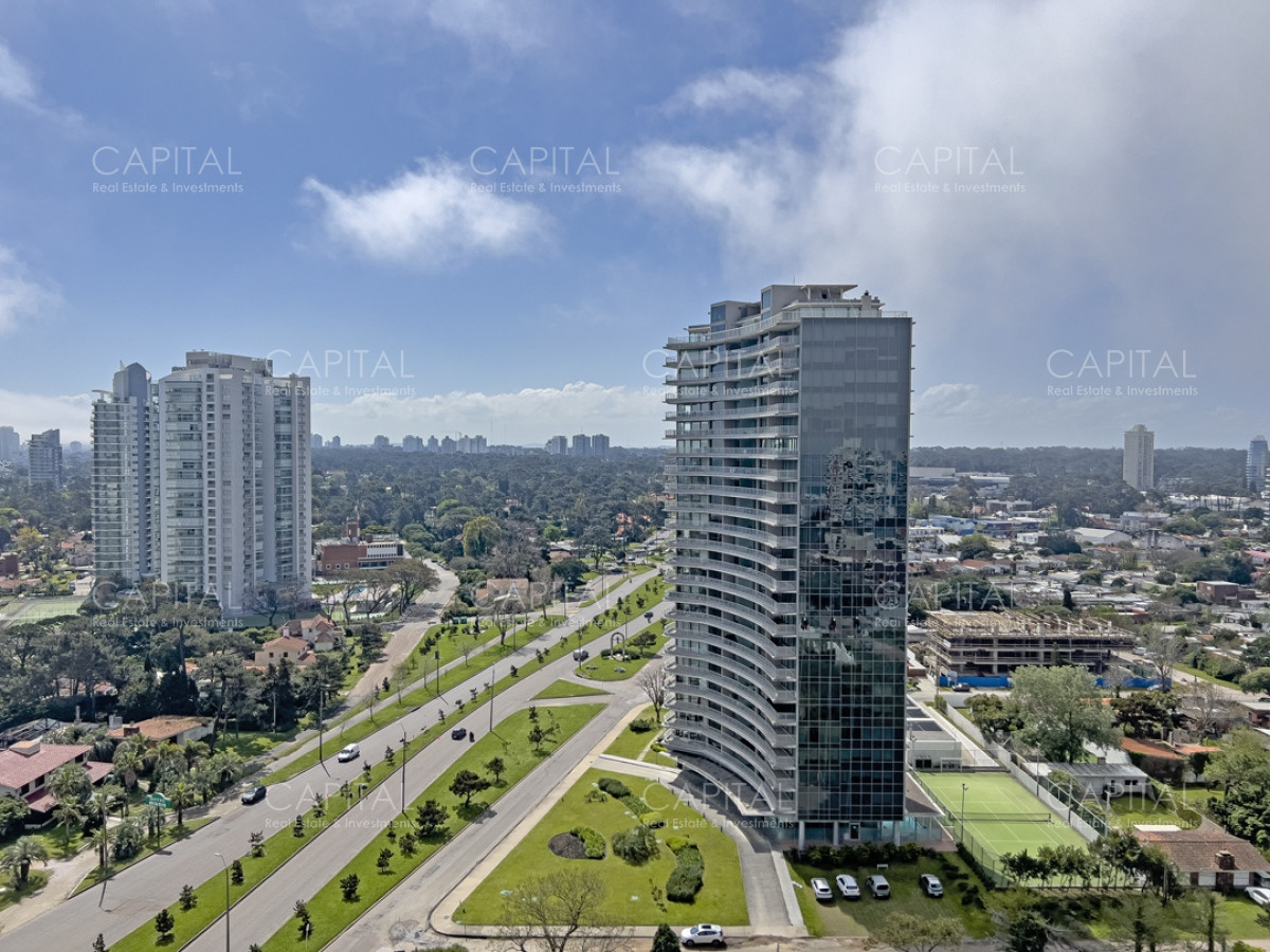 Apartamento ID.36932 - Apartamento en venta y alquiler en Mansa Punta del Este, 2 dormitorios, 3 baños