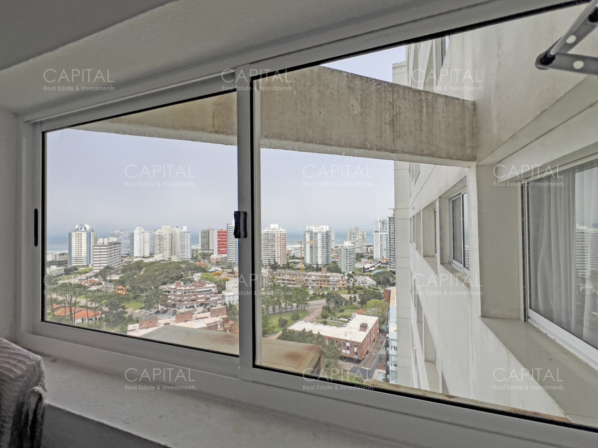 Apartamento ID.36932 - Apartamento en venta y alquiler en Mansa Punta del Este, 2 dormitorios, 3 baños