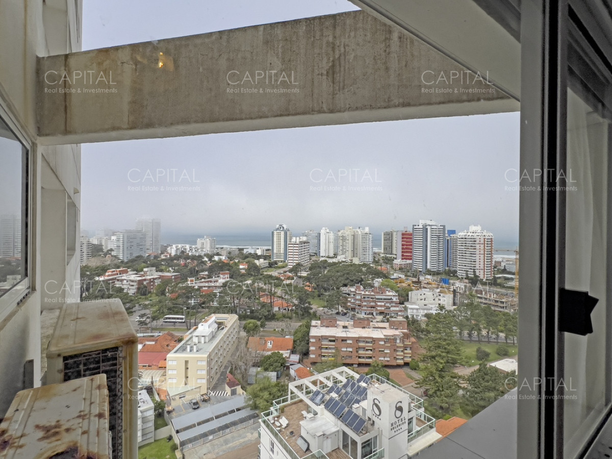 Apartamento ID.36932 - Apartamento en venta y alquiler en Mansa Punta del Este, 2 dormitorios, 3 baños