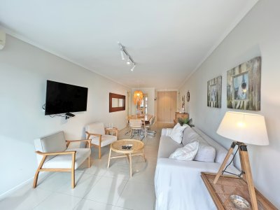 Apartamento en Venta de 2 dormitorios y 2 baños en Punta del Este