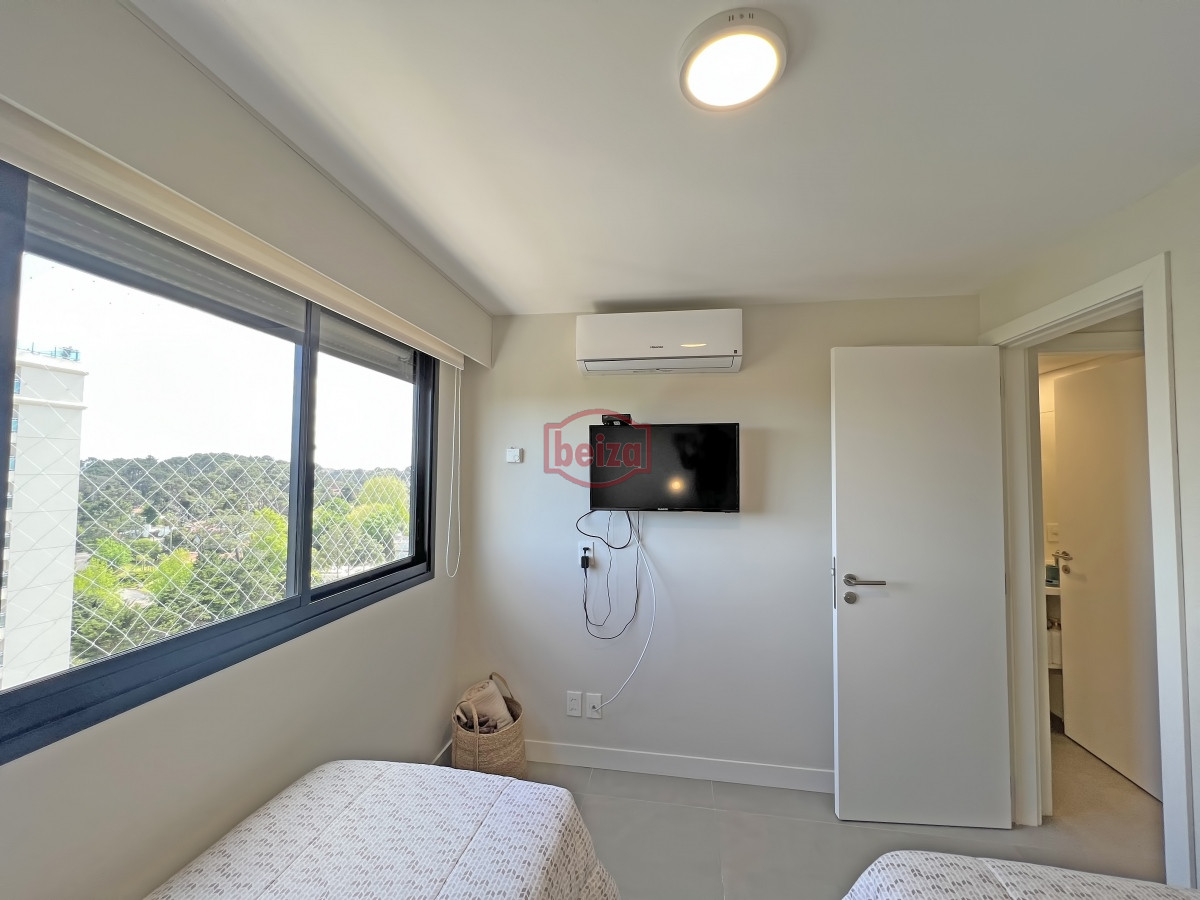 Apartamento ID.166334/Apto-en-Alquiler-temporada-2024,-punta-del-este. - Apartamento disponible en alquiler de temporada