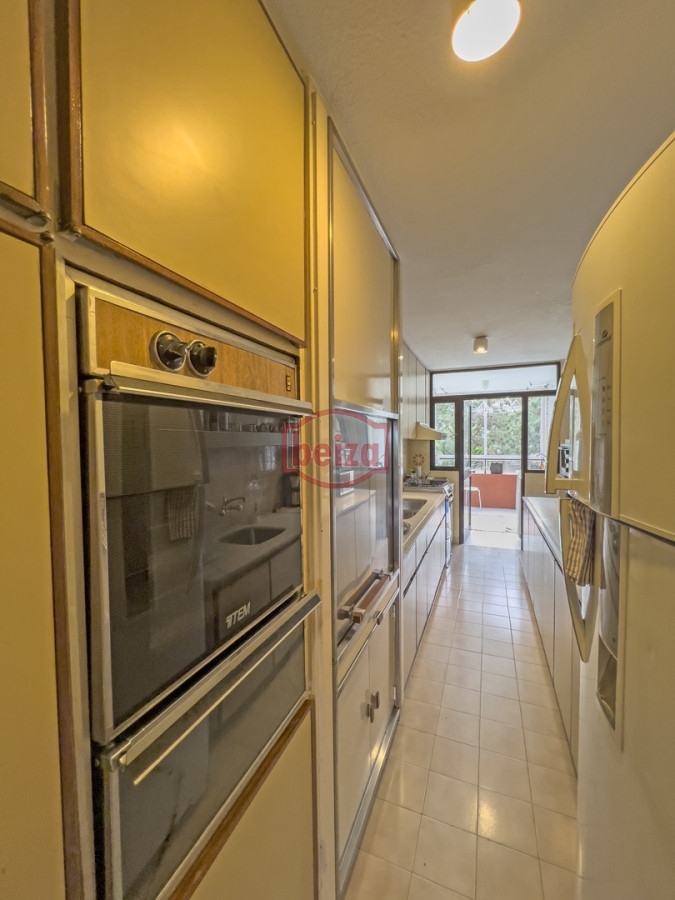 Apartamento ID.166333/Departamento-en-venta-de-1-suite-en-Alexander-Collection - En venta, departamento en primera linea de playa brava