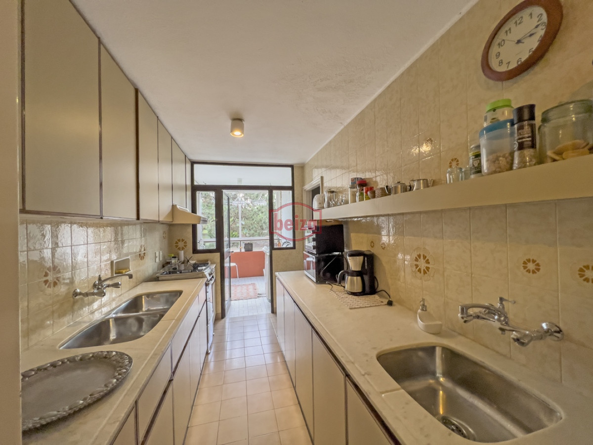 Apartamento ID.166333/Departamento-en-venta-de-1-suite-en-Alexander-Collection - En venta, departamento en primera linea de playa brava