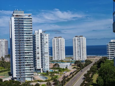 Venta Apartamento Ocean Drive 2 dormitorios Punta del Este