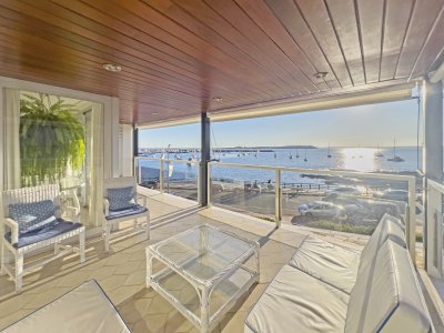 VENTA APARTAMENTO 3 DORMITORIOS PUERTO PUNTA DEL ESTE