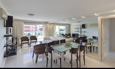 Apartamento en venta en Mansa Punta del Este, 3 dormitorios, 2 baños