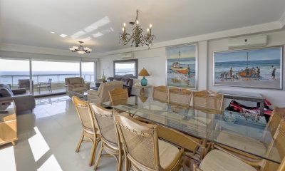 Apartamento en venta y alquiler en Brava Punta del Este, 3 dormitorios, 4 baños