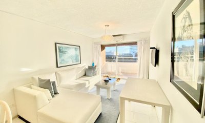 Amplio e Impecable Dpto. en venta, 2 dorm. 2 baños