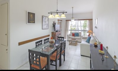 Apartamento en venta en Mansa Punta del Este, 3 dormitorios, 2 baños