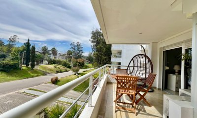 Apartamento en venta en Golf - Punta del Este