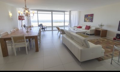 Apartamento en venta y alquiler en Brava Punta del Este, 4 dormitorios, 5 baños