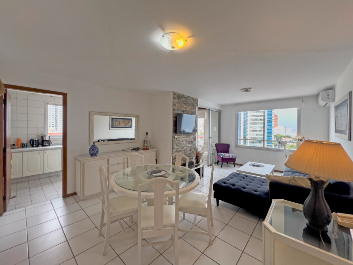 Apartamento sobre la mansa.