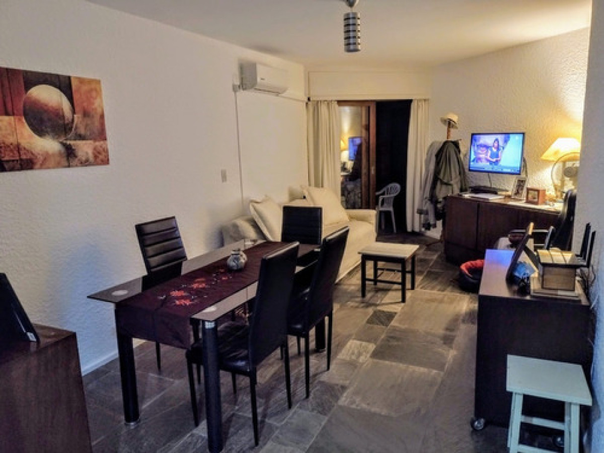 Apartamento en venta en Aidy Grill Punta del Este, 2 dormitorios, 2 baños
