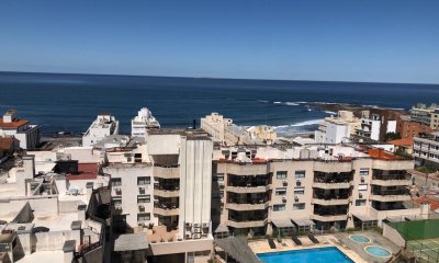 Apartamento en venta en Península con garaje