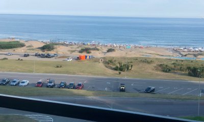 Apartamento en venta , 3 dormitorios frente al mar