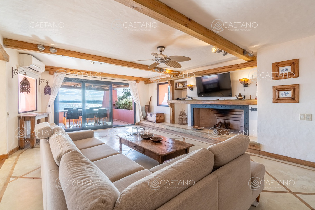 Lomo de la Ballena - GoPunta - Portal Inmobiliario de Punta del Este - Maldonado