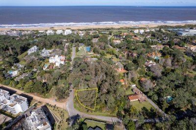 Venta de lote 634 M2 Rincón del Indio 